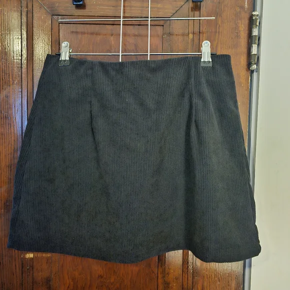 Halara Black Corduroy Skirt with Built-in Shorts - Picture 2 of 7